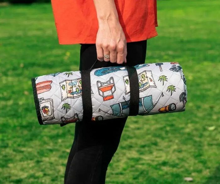 Килимок для пікніку з малюнком Naturehike NH19D024-Z 200 х 180 cм 
