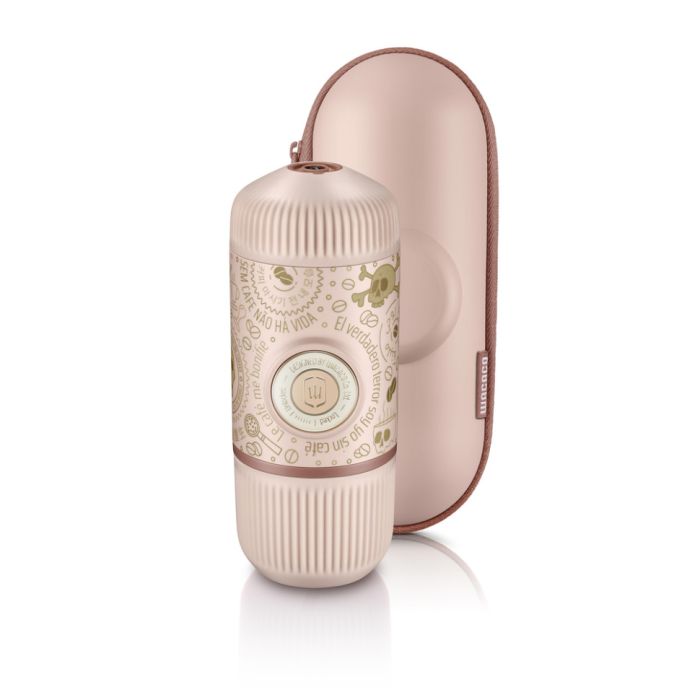 Портативна еспресо-кавоварка Wacaco Nanopresso рожева з чохлом, механічна, для меленої кави