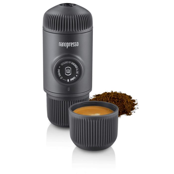 Портативна еспресо-кавоварка Wacaco Nanopresso сіра з чохлом, механічна, для меленої кави