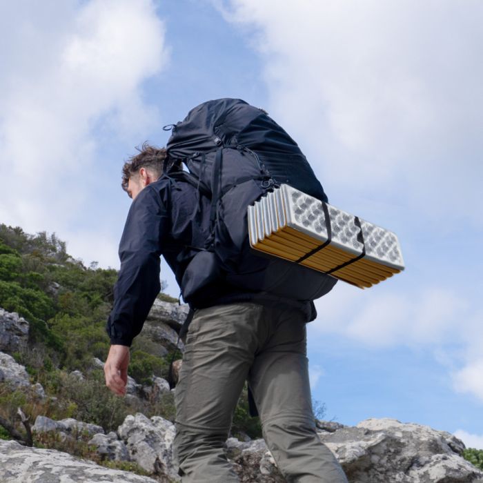 Килимок складний IXPE Naturehike CNK2550WS030, алюмінієва плівка, 18 мм, оливковий-зелений