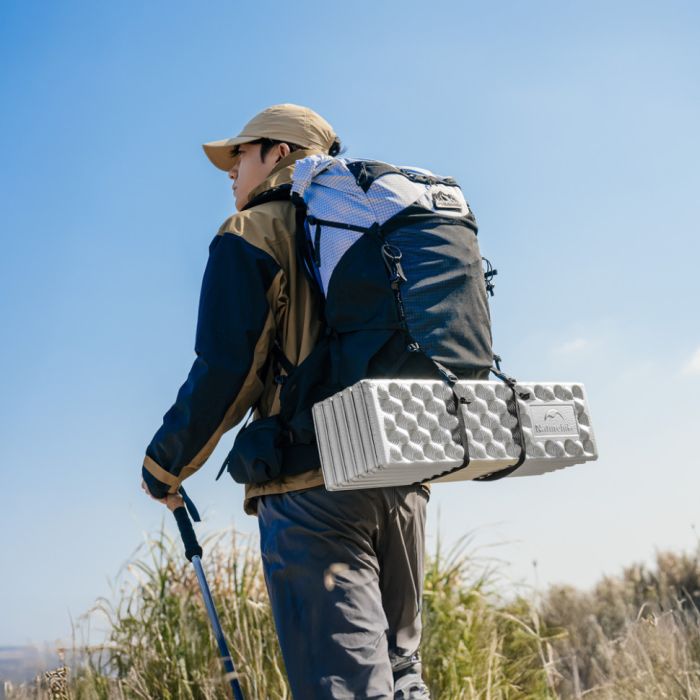 Килимок туристичний складаний одномісний IXPE Naturehike CNK2650WS010 з алюмінієвою плівкою, 200x60x2.3 см, зелений