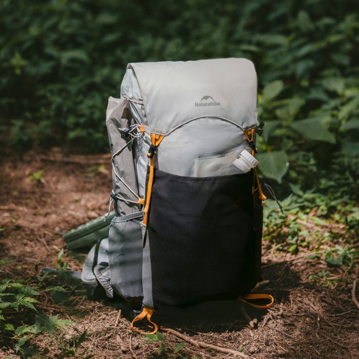 Рюкзак туристичний Naturehike CNK2550XB010, 25 л, чорно-сірий