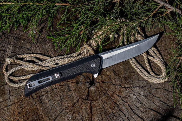 Ніж складаний туристичний Ruike Hussar P121-B, (9.2 см) 14C28N / G10 чорний