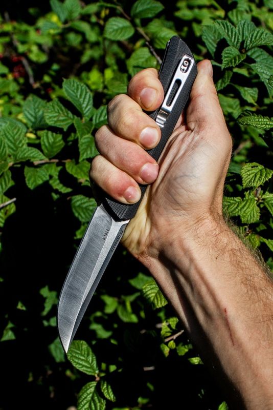 Ніж складаний туристичний Ruike Hussar P121-B, (9.2 см) 14C28N / G10 чорний