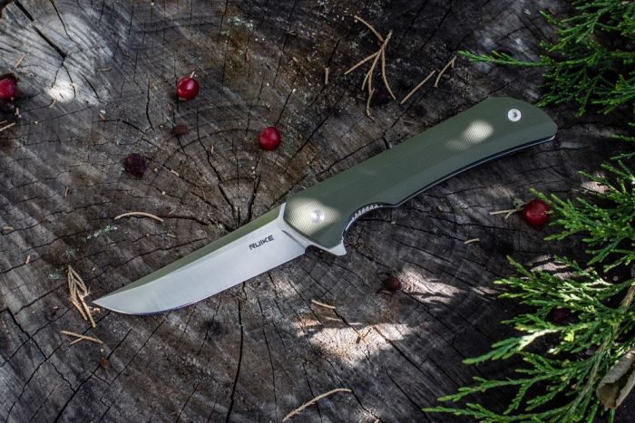 Ніж складаний туристичний Ruike Hussar P121-G, (9.2 см) 14C28N / G10 зелений