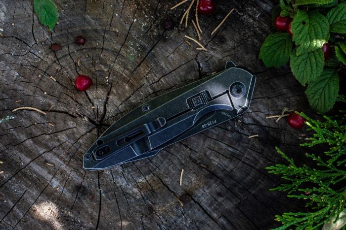 Ніж складаний туристичний Ruike P128-SB, (9.3 см) 14C28N / 3cr14n чорний