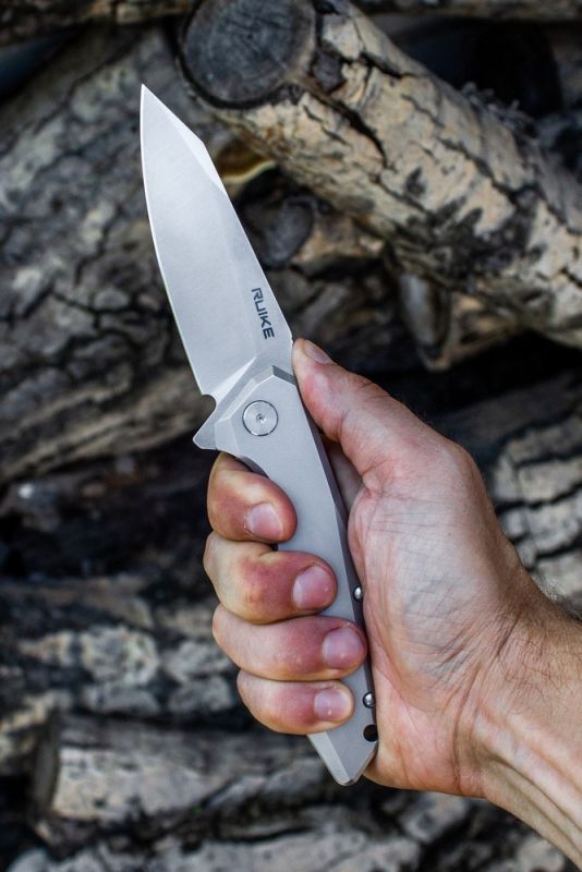 Ніж складаний туристичний Ruike P135-SF, (9.2 см) 14C28N / steel 420 сірий
