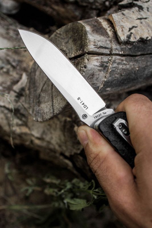 Багатофункціональний ніж Ruike Trekker LD41-B, (8.5 см) 12C27 / G10 чорний, 22 інстр.