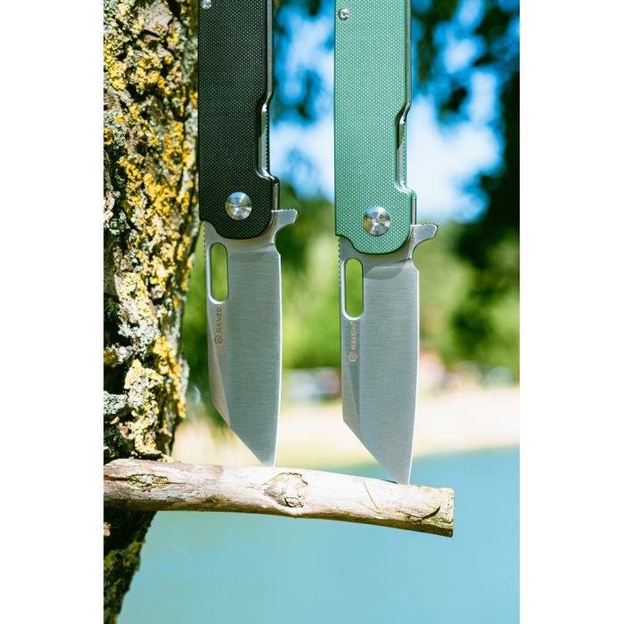 Ніж складаний туристичний Ganzo G770 (8.8 см) D2 / G10 зелений